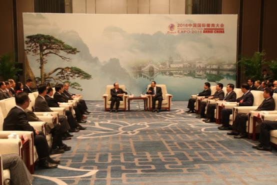 省委书记李锦斌会见蒋孝严 省委书记李锦斌会见蒋孝严