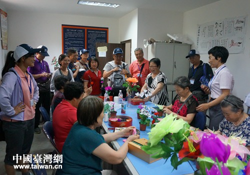 台湾中小学教师参访团到北京海淀区参访 台湾中小学教师参访团到北京海淀区参访