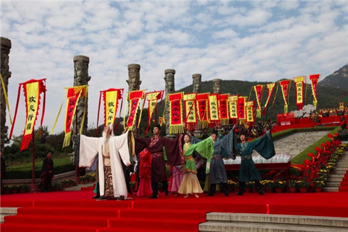 说明: http://www.sdtb.gov.cn/u/cms/www/201710/17165020bgqz.jpg