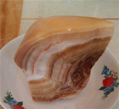 ڳһڶǰʯͷ 廨