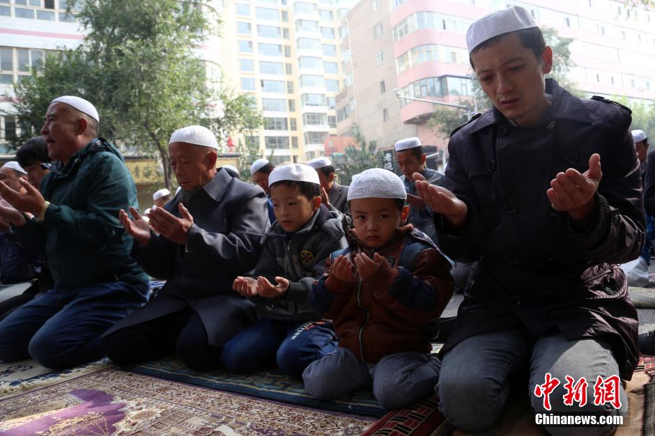 �ຣ������15����˹�����ڻ��� ϲӭ�Ŷ����