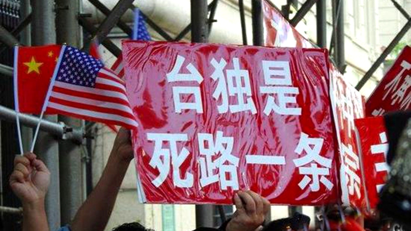 频频放“毒” 赖萧“双独组合”不要装无辜！