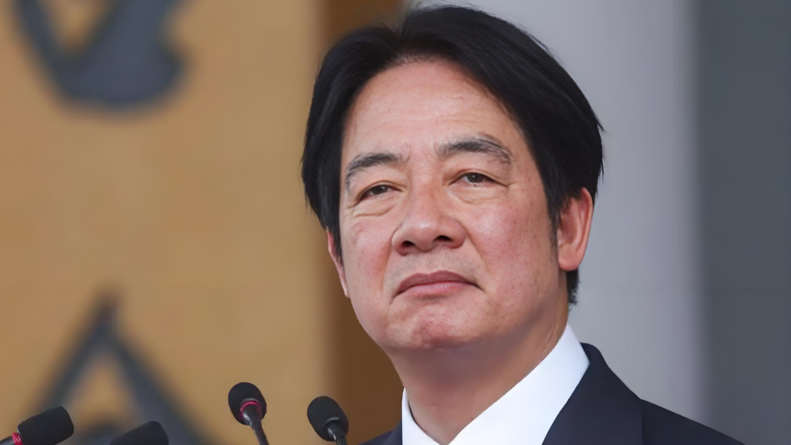 “赖桑”的“全社会韧性”与日本军国主义的“全民玉碎”