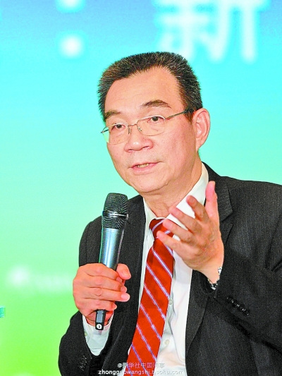 两会人物林毅夫:将所学贡献于中国现代化