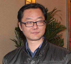 萧潜签约纵横中文网 新书《霸天雷神》独家首发