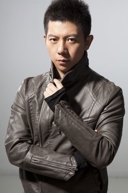 胡海泉出散文集 谈感情:爱人应是沙漠里的同行者 胡海泉出散文集 谈感情:爱人应是沙漠里的同行者