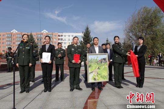纪念中俄和平天使嘎丽娅牺牲70周年绘本《天使》首发