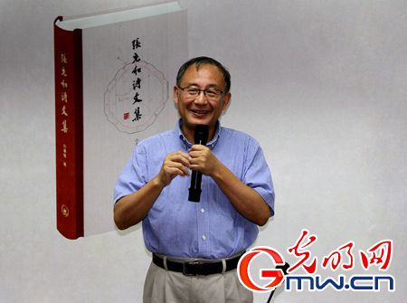 张充和诗文作品首次整理出版 编者深情讲述编后感
