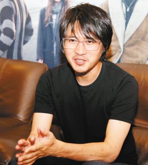 韩寒西安婉拒国民岳父称呼:我当做没听到哦 韩寒西安婉拒国民岳父称呼:我当做没听到哦