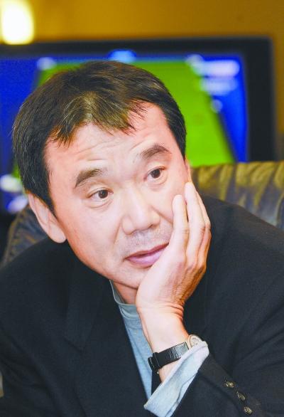 村上春树最初登陆中国是以“艳俗”的面目出现的 村上春树最初登陆中国是以“艳俗”的面目出现的