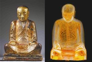 CT扫描图像显示,佛像内部的肉身骨骼清晰可见,而内脏器官却都已被摘除。 CT扫描图像显示,佛像内部的肉身骨骼清晰可见,而内脏器官却都已被摘除。
