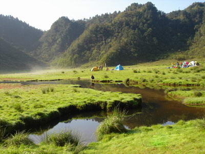 松萝湖
