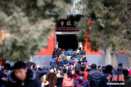 130գϵǷɽ£ԺοӿԸס<a target='_blank' href='http://www.chinanews.com/'><p  align=