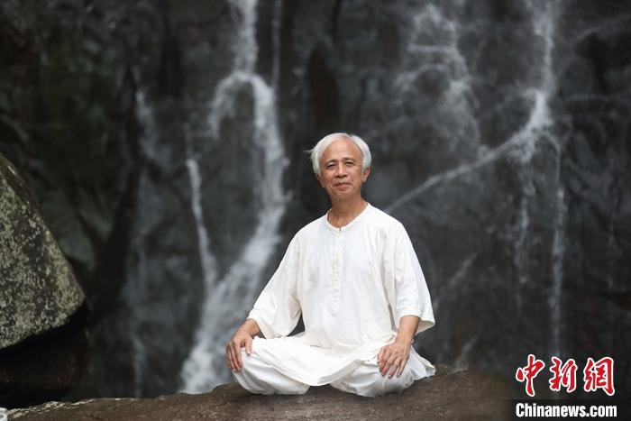ũ´̨Ժɽֹȷ<a target='_blank' href='http://www.chinanews.com/'></a>ߵ绰ʣع2020Ļչչ˵ˣЩȻһжϣ˾ԭġ<a target='_blank' href='http://www.chinanews.com/'></a> ֹȷ ͼ