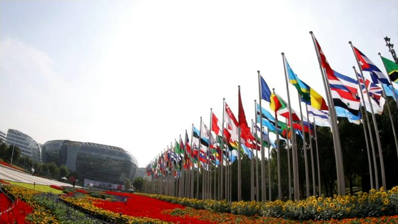 第八届进博会丨抢搭“进博号”快车 各国展商期待共享中国大市场机遇 第八届进博会丨抢搭“进博号”快车 各国展商期待共享中国大市场机遇